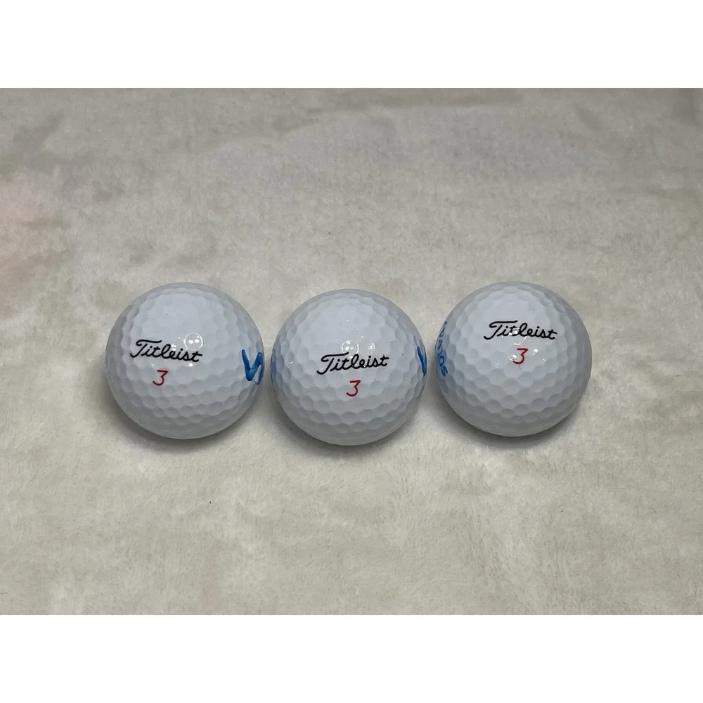 Titleist DT SOLO Golf Balls - Sleeve of 3 Golf Balls‎ With Box